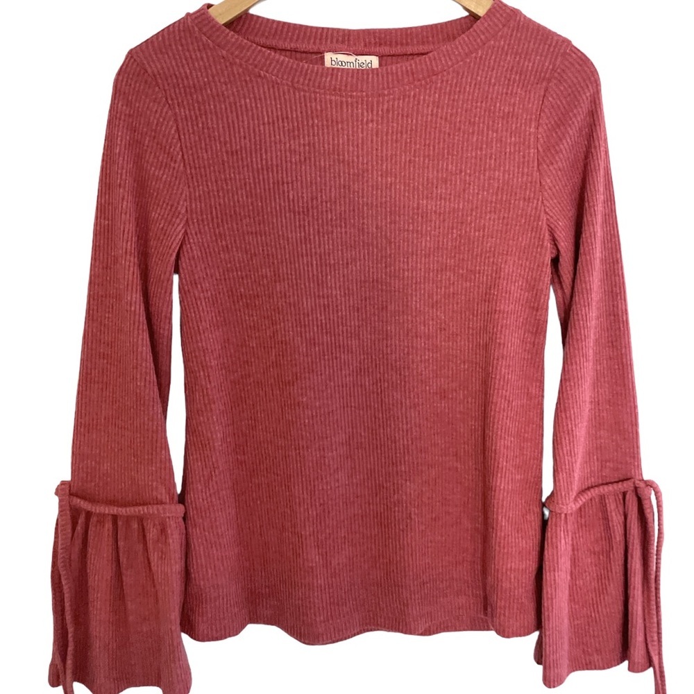Bloomfield Rustic Red Long Sleeve Bell Sleeve Ribbed Knot Top